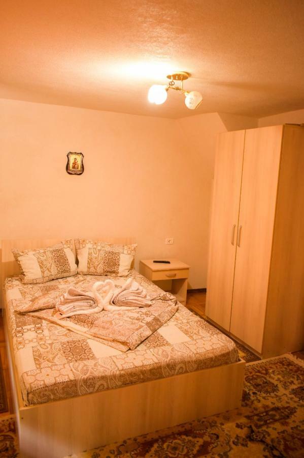 Pensiunea La Cernat Şugag Exterior foto